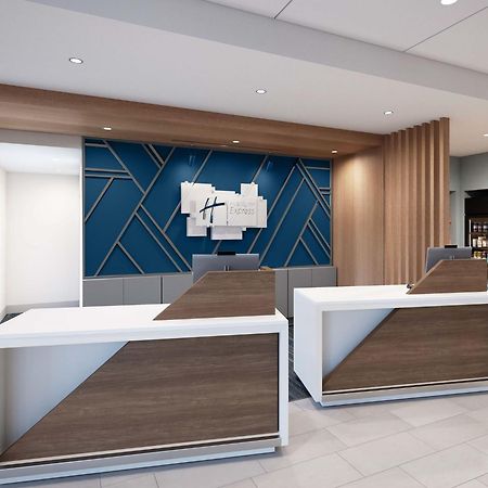 Holiday Inn Express & Suites Fresno Airport By Ihg Exterior foto